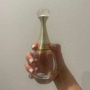 Empty Dior J'adore bottle
EMPTY 3.4oz/ 100ml
